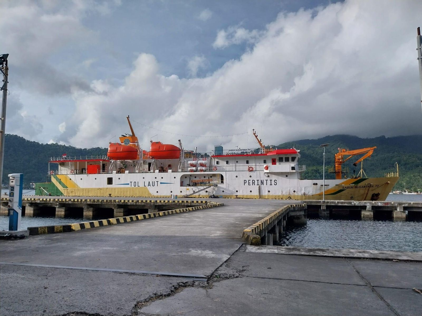 KM Sabuk Nusantara