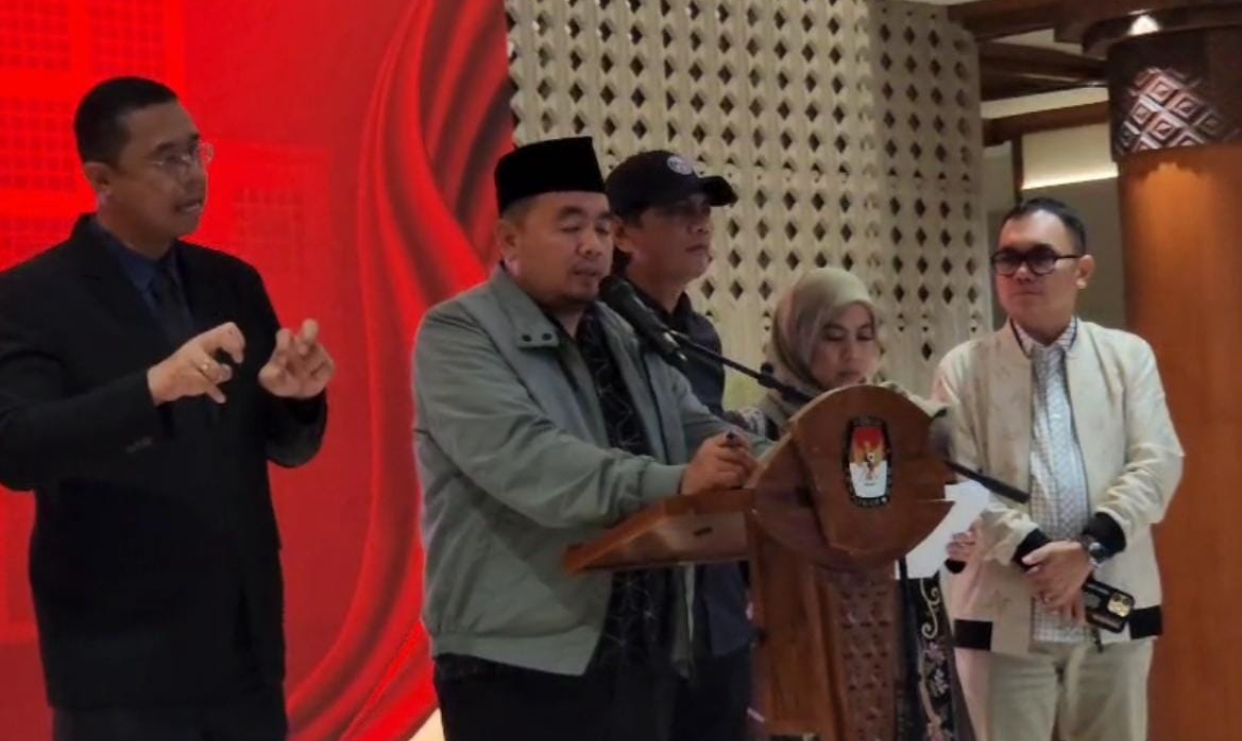 KPU RI saat memberikan keterangan pers di Jakarta, Selasa (20/8).