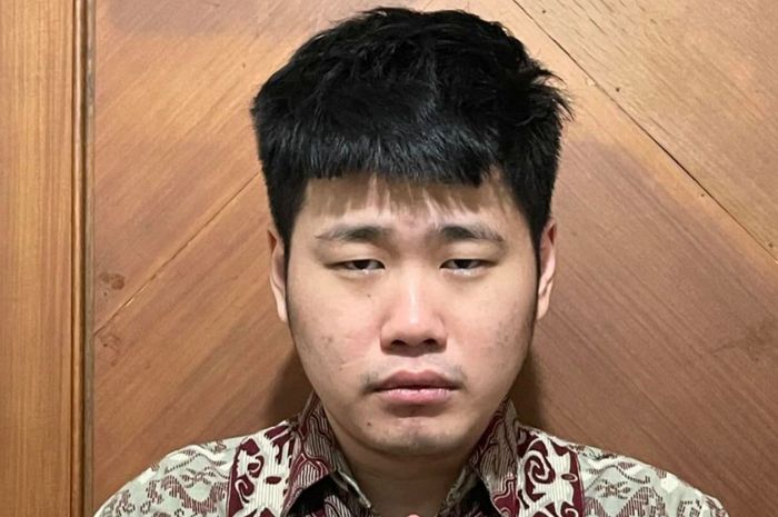 Parodikan Paus Fransiskus di Kursi Roda, Ini Sederet Kontroversi Winson Reynaldi (Foto: Instagram)