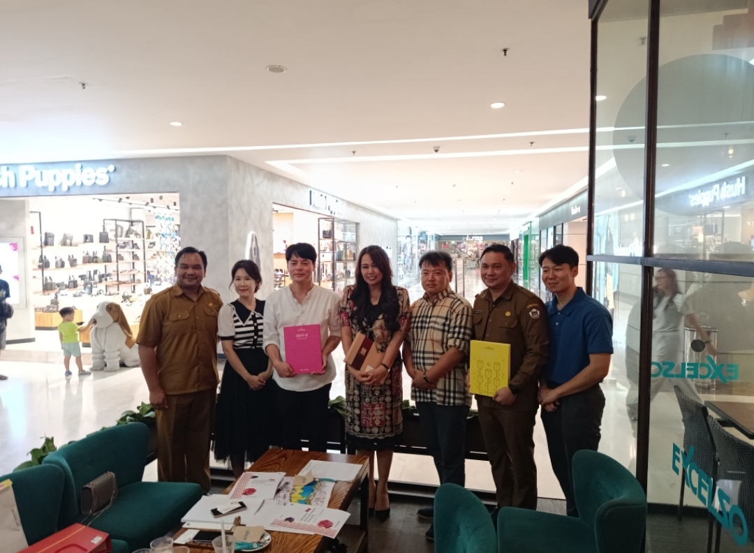 Kadis Pariwisata Sulut dr Kartika Devi Tanos kala melakukan kerjasama dengan Council of Asian Flower Exhibition (CAFE)