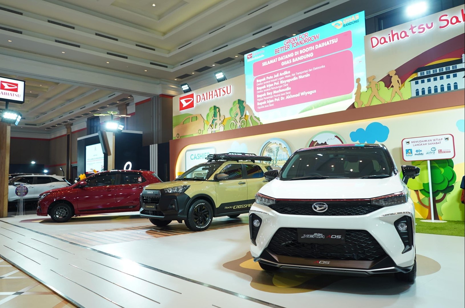 Booth Daihatsu di GIIAS Bandung bertema GROW FOR BETTER TOMORROW sapa masyarakat Kota Bandung dan sekitarnya pada 25-29 September 2024.
