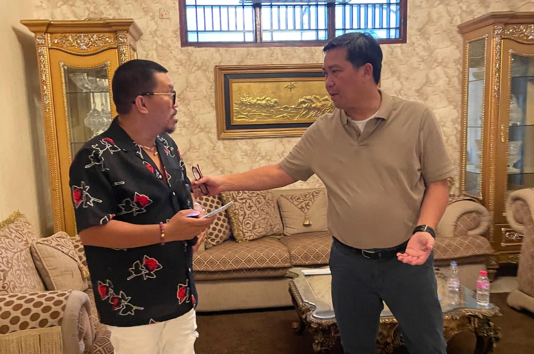 Mongol tergerak hati nurani untuk mememenangkan Steven Kandouw dan Denny Tuejeh