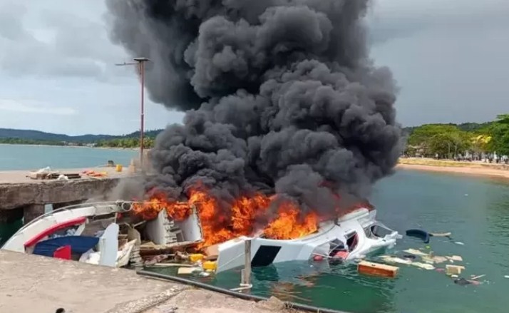 Calon Gubernur Maluku Utara Benny Laos meninggal dunia akibat ledakan kapal, Sabtu (12/10).