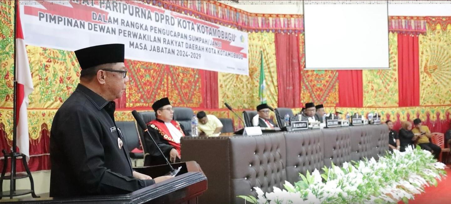 Penjabat Wali Kota Abdullah Mokoginta menghadiri Rapat Paripurna Dewan Perwakilan Rakyat Daerah Kota Kotamobagu