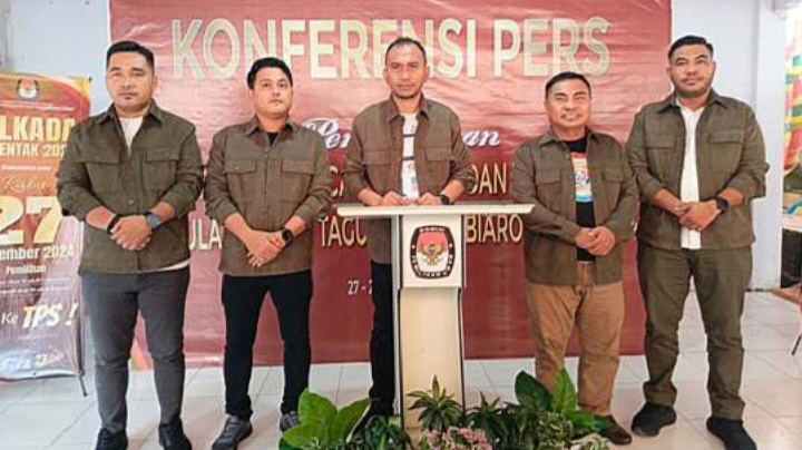 BEBER: KPU Kabupaten Kepulauan Sangihe saat mengumumkan hasil audit dana kampanye.