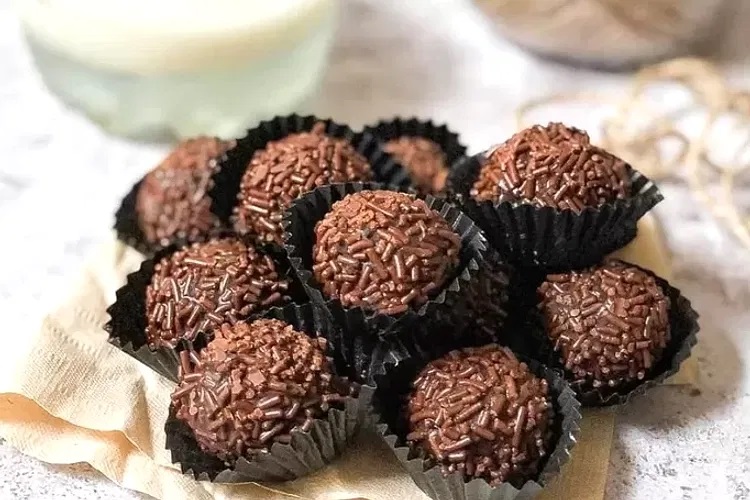 Kue Rambutan