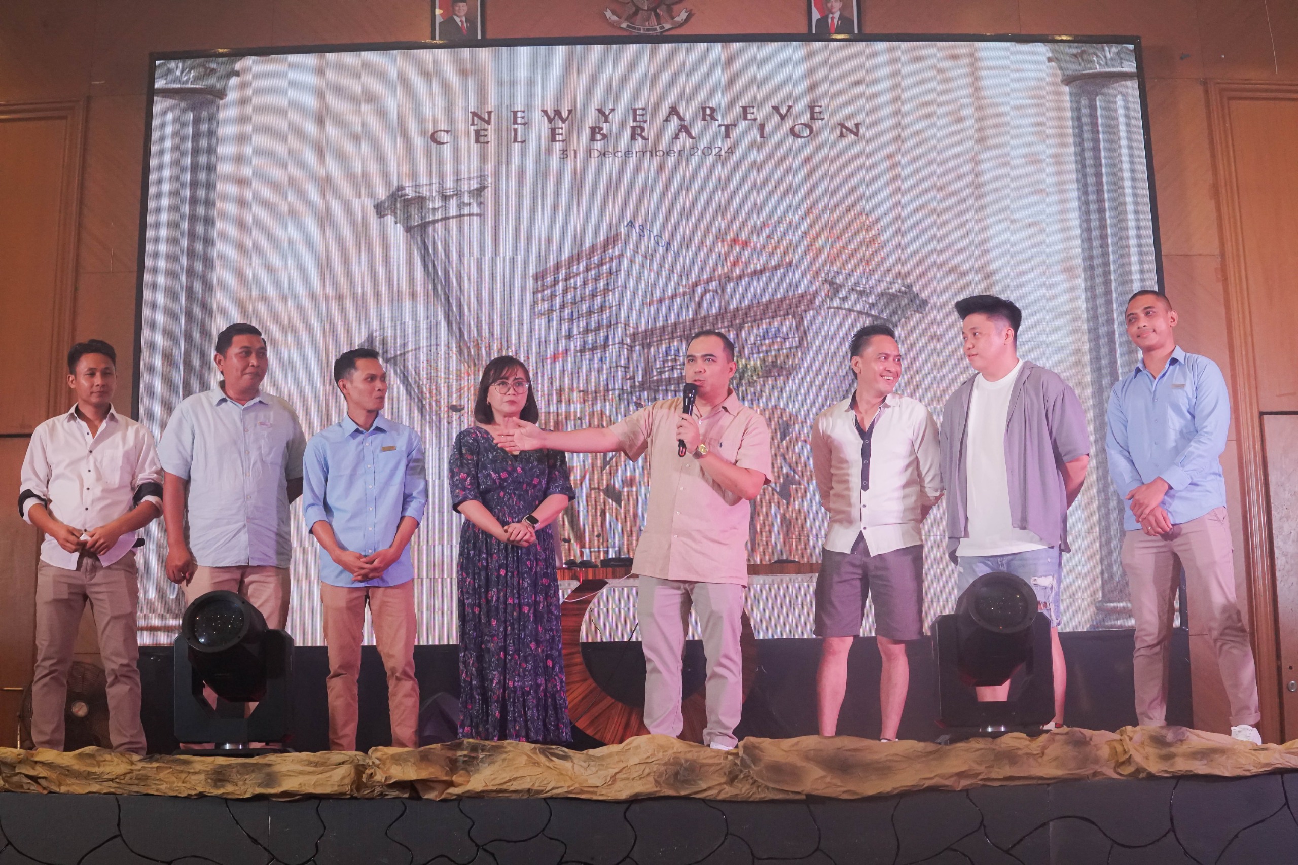 Perayaan Malam Tahun Baru di Aston Manado Hotel
