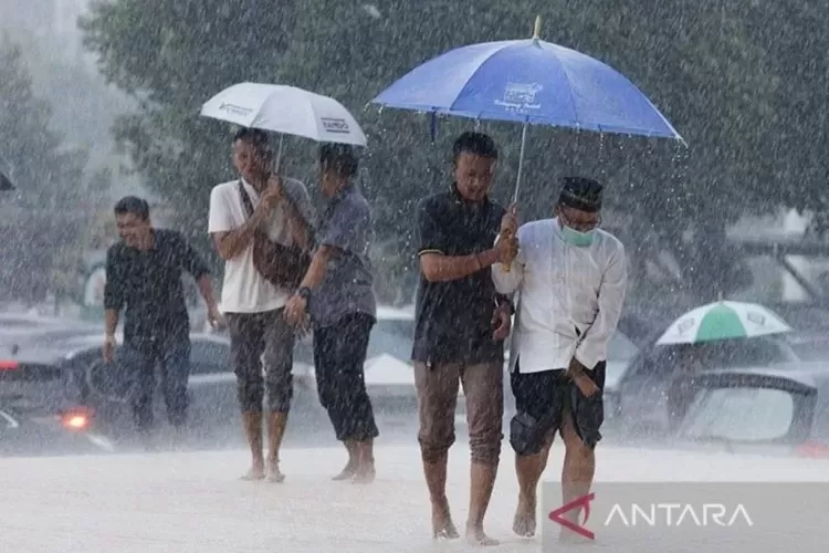 Ilustrasi, Waspadai potensi cuaca ekstrem