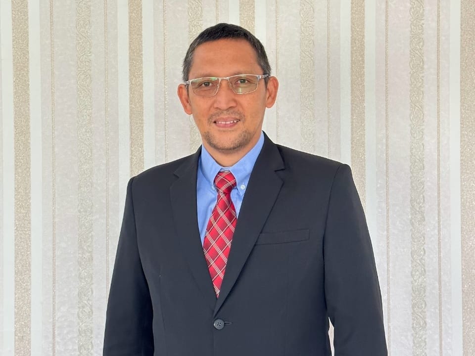 Rektor Unima Terpilih periode 2025-2029 Dr Joseph Philip Kambey SE Ak M&Beta;&Alpha;