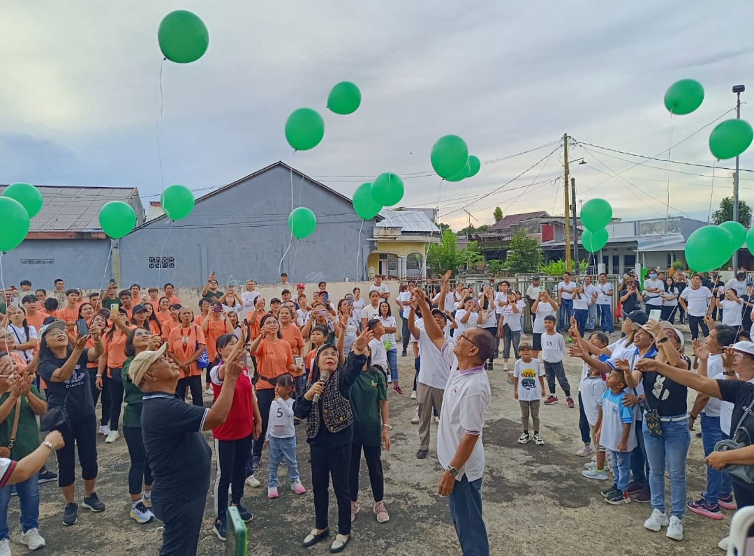 Pelepasan balon ke udara ditengah peribadatan syukur, jadi penanda dimulainya seluruh rangkaian kegiatan H2RG GMIM Betlehem Kawangkoan Baru Wilayah Kalawat IV tahun 2025