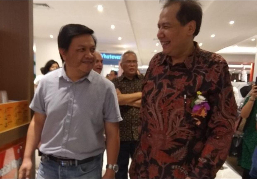 Chairul Tanjung saat resmikan Tranart Kawanua di Manado