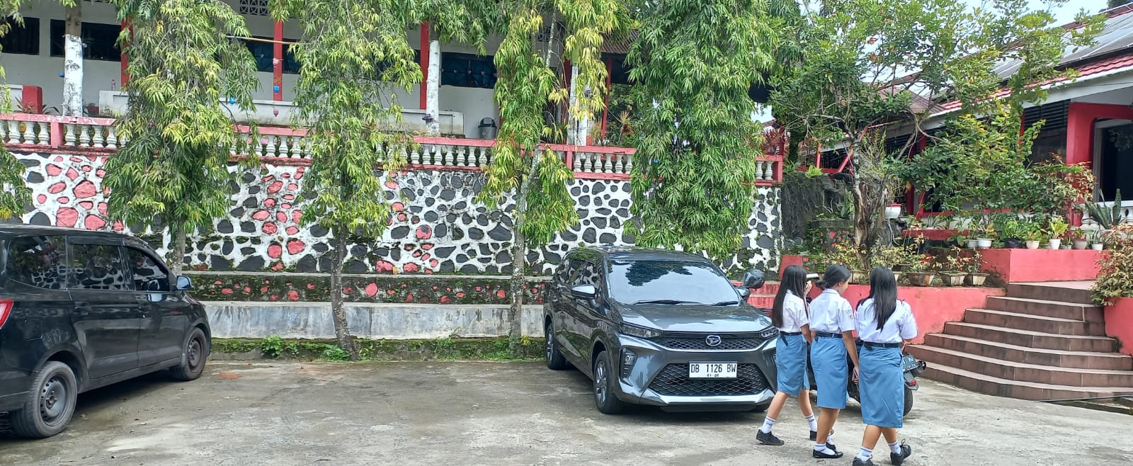 Ratusan Siswa SMAN 9 Binsus Manado Terancam Gagal Masuk PTN Lewat Jalur Prestasi.