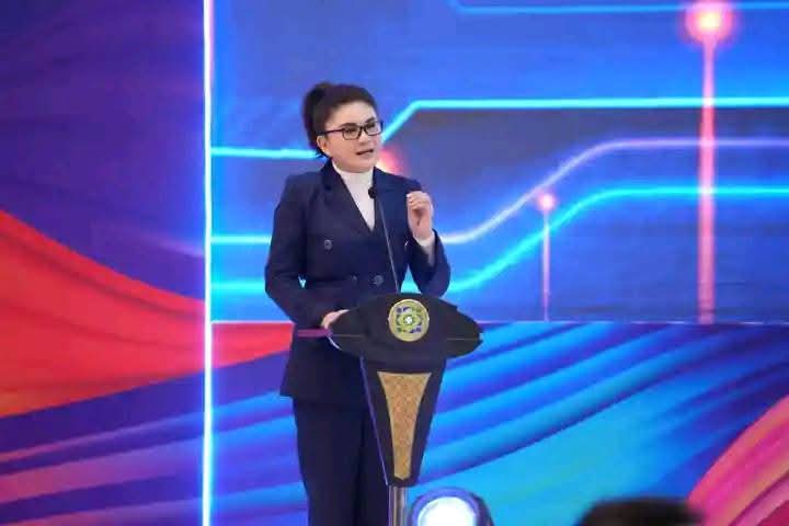 Ketua Komisi IX DPR RI Felly Estelita Runtuwene (Kredit Foto Facebook)