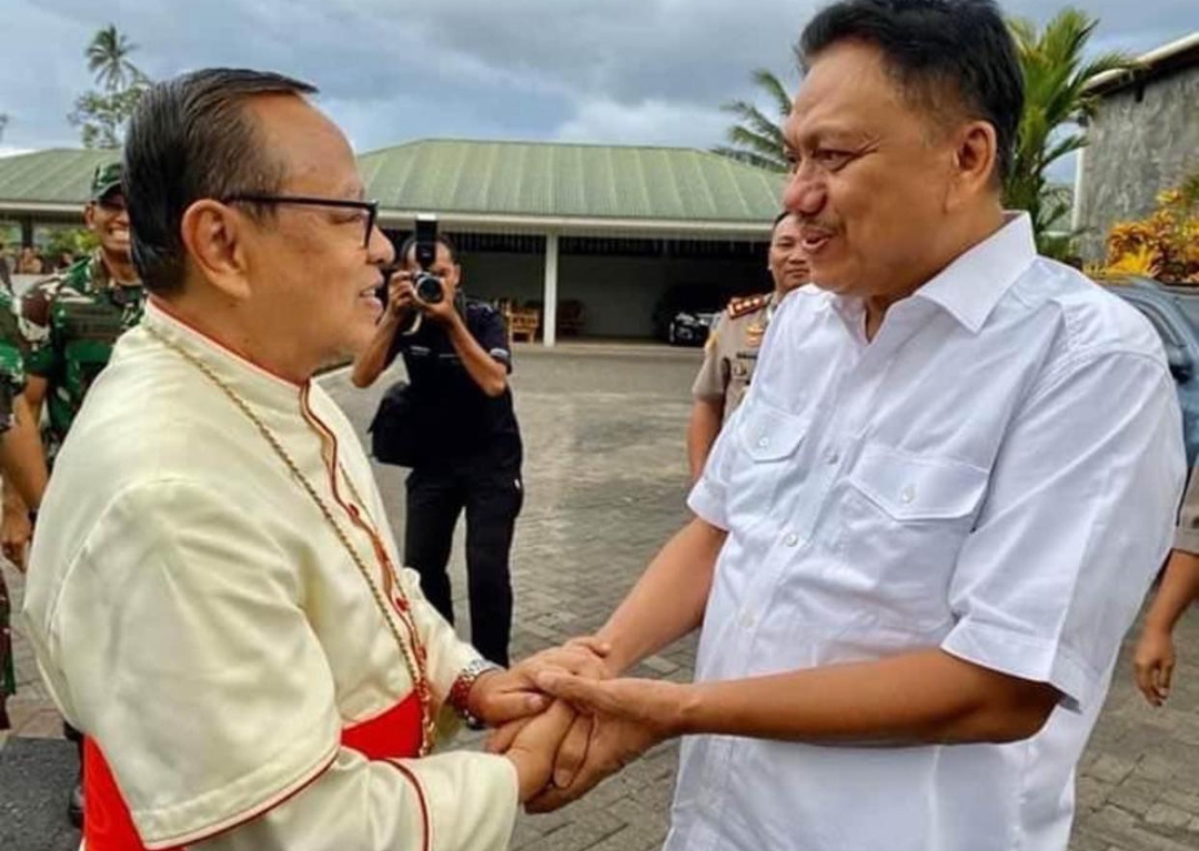 Gubernur Sulawesi Utara Olly Dondokambey Bertemu Pemimpin Tertinggi Katolik Indonesia  Kardinal Ignatius: Perkuat Sinergi untuk Kemajuan Daerah