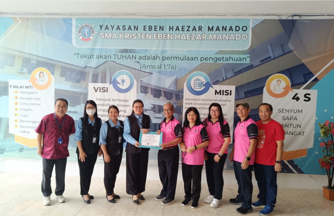 Kunjungan SMJK Shan Tao Kinabalu di SMA Kristen Eben Haezar Manado