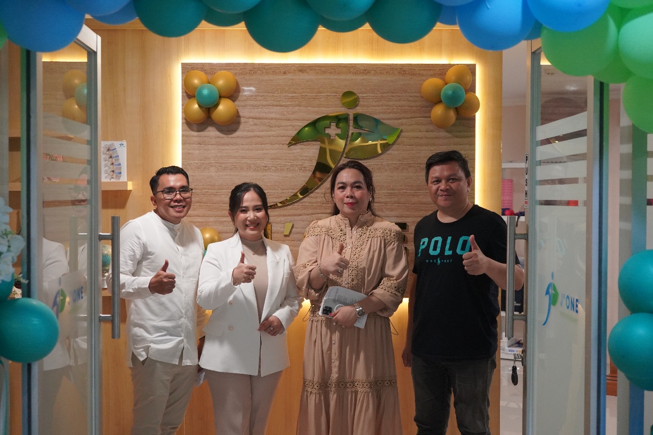 Grand Re-Opening J