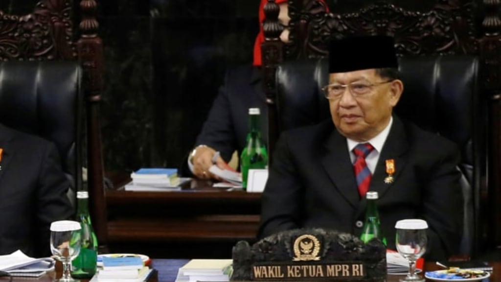 EE Mangindaan
