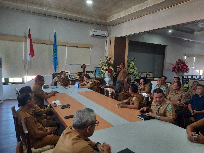 Rapat perdana Pemkab Bolmong