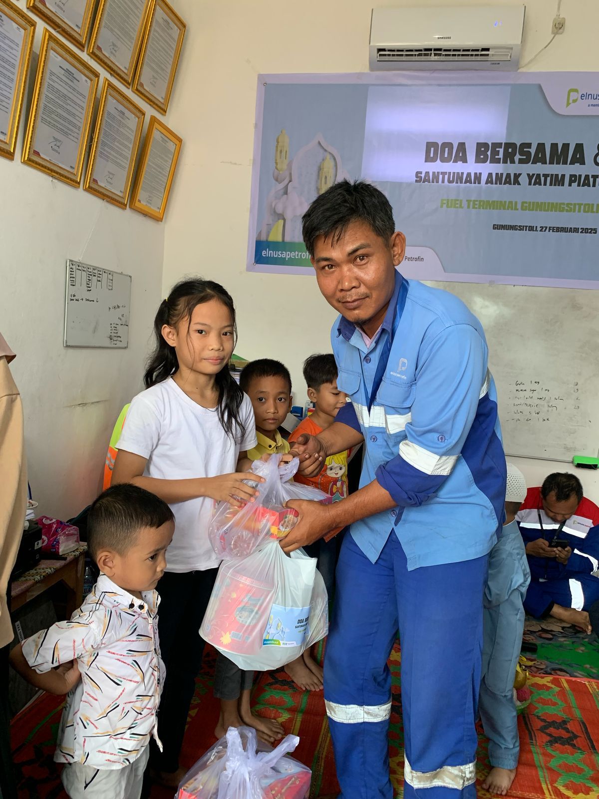 PT Elnusa Petrofin, anak usaha PT Elnusa Tbk (ELSA), kali ini mengajak 849 anak yatim piatu & dhuafa untuk laksanakan doa bersama menyambut Ramadan