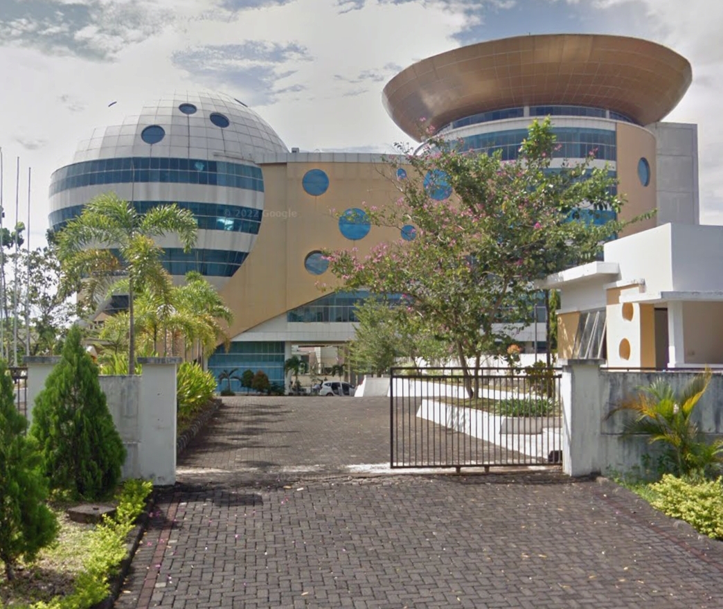 Gedung CTI-CFF di Manado