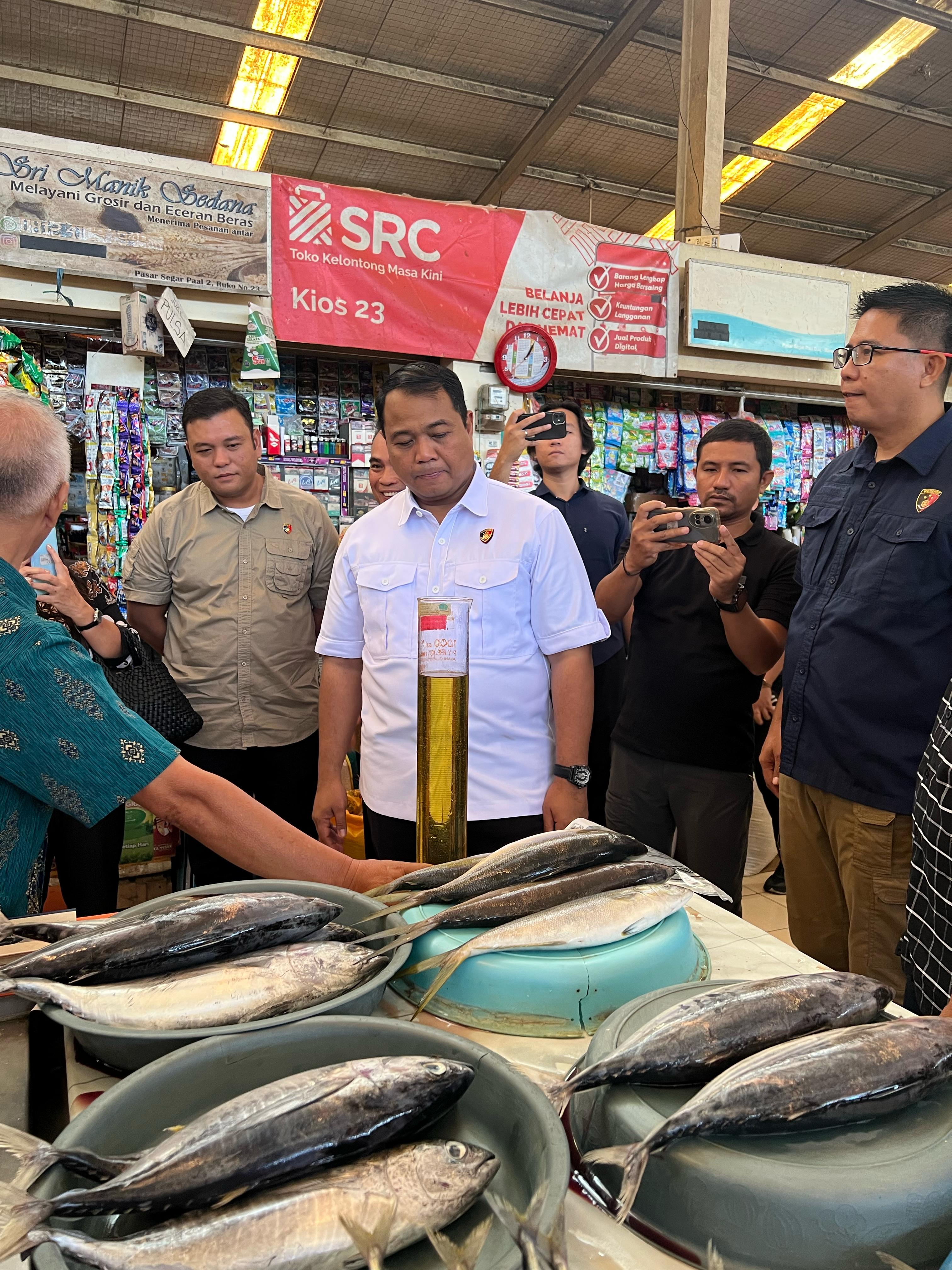 Sidak dipimpin langsung oleh Direktur Reserse Kriminal Khusus Polda Sulut Kombes Pol Fx Winardi Prabowo, yang didampingi Kasubdit Indaksi Kompol Rio Gumara Pemkot Manado