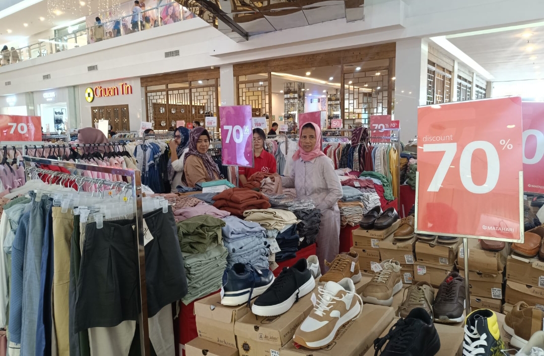 Bazaar Ramadhan Mantos selalu ramai dengan para pengunjung setia