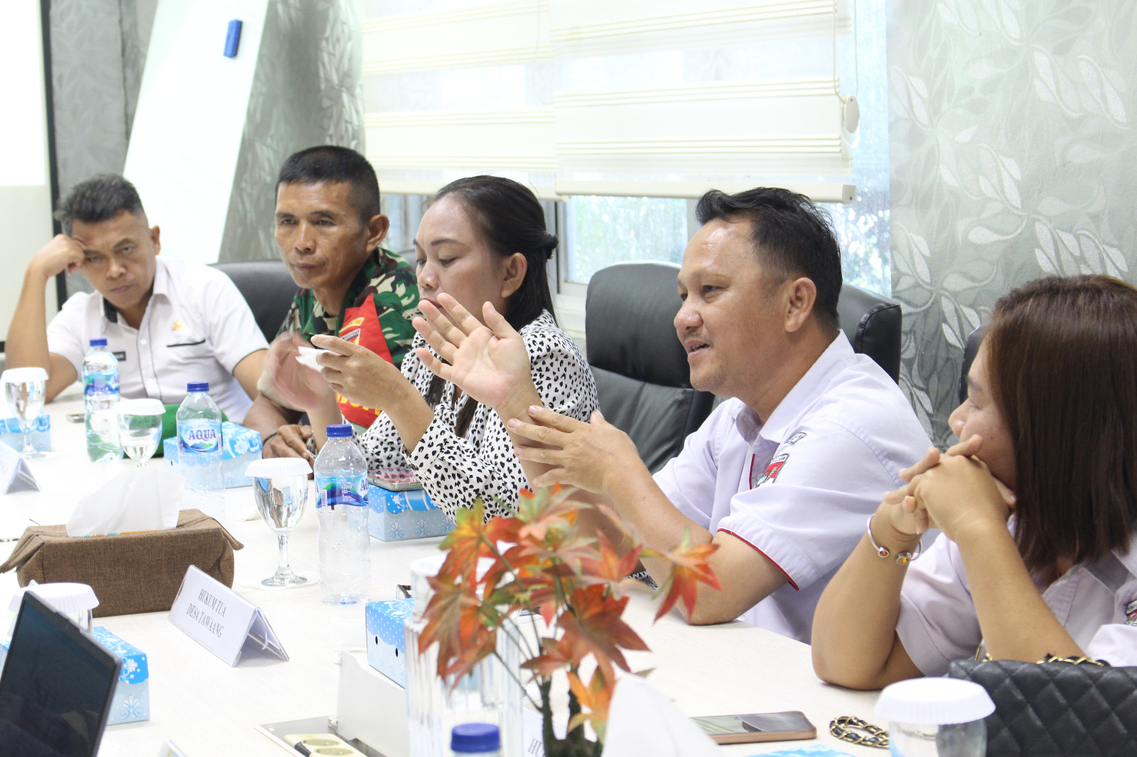 PT PLN NP Services PLTU Amurang mengadakan Halal Bihalal sekaligus rapat koordinasi bersama para stakeholder di Ruang Meeting Lantai 1 Gedung Administrasi PLTU Amurang, Kamis (9/4) pukul 12.00