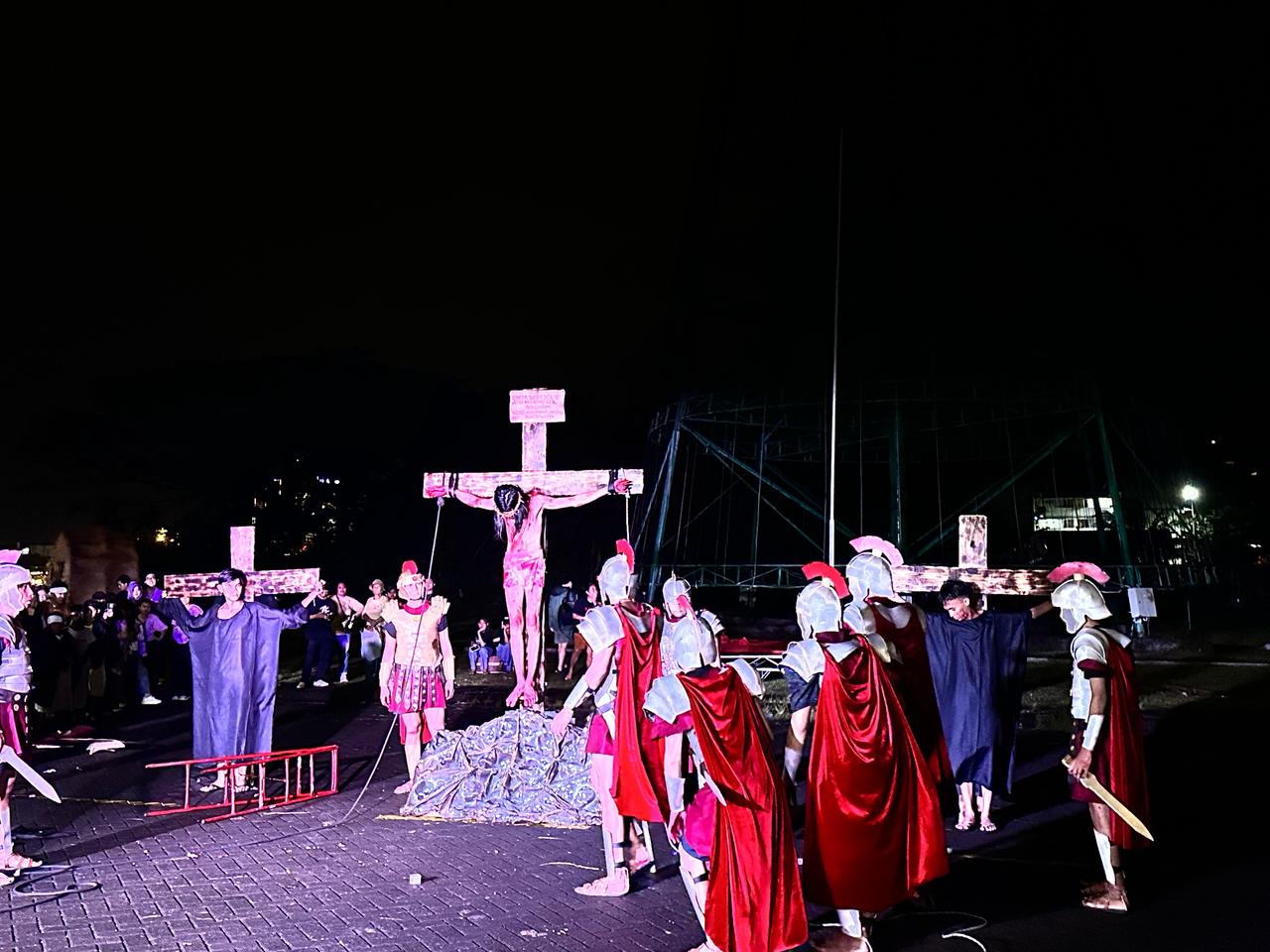 Penampilan remaja GMIM Yerusalem Kalawat wilayah Kalawat IV