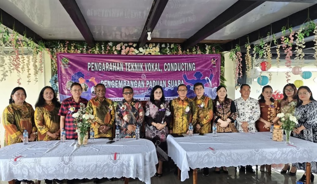 MAJUKAN PS: Konsultasi/Koordinasi Pengurus LPPN dalam rangka Pengembangan LPPD melalui Pengarahan Teknik Vokal dan Pengembangan Paduan Suara di Sulawesi Utara.