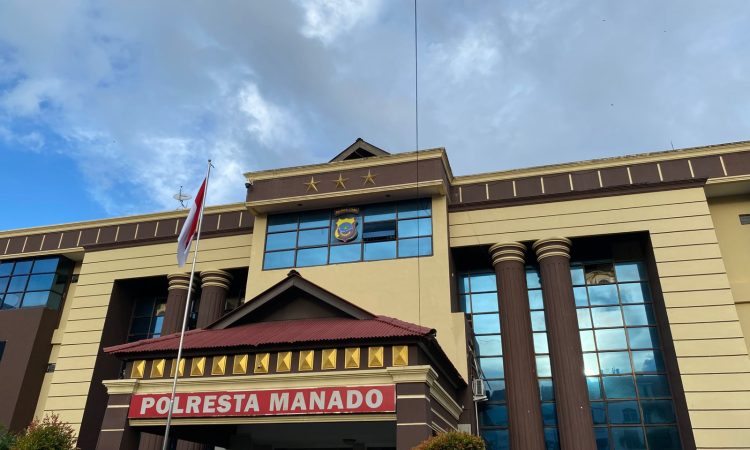 Kantor Polresta Manado.