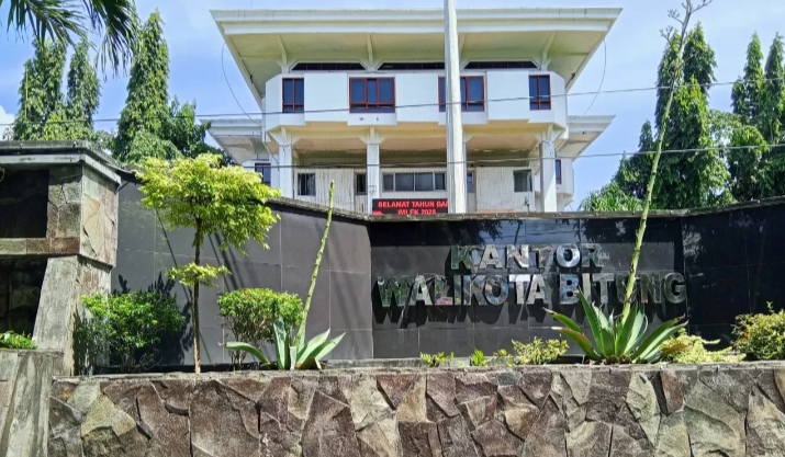 Kantor Wali Kota Bitung.(Franky Sumaraw/MP)