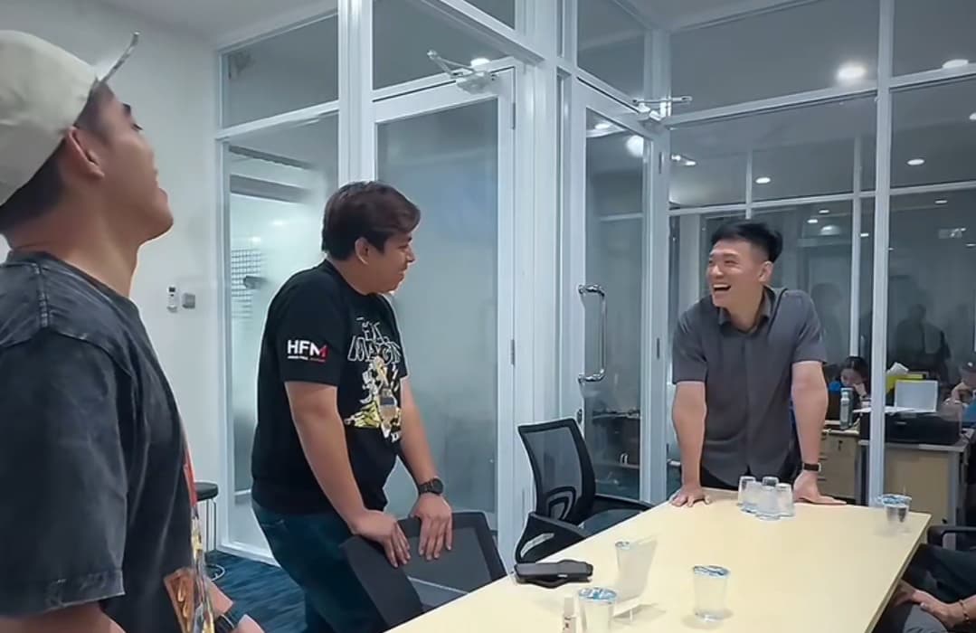 KIPRAH NASIONAl: Papip Celebes bersama tim, bertemu dengan Owner Holywings Andrew Susanto.