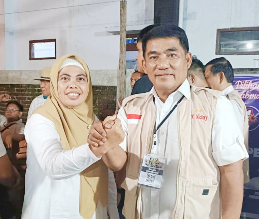 Rasni Pontororing bersama Gubernur Yulius Selvanus komit membangun daerah makin maju dan sejahtera. Dok istimewa