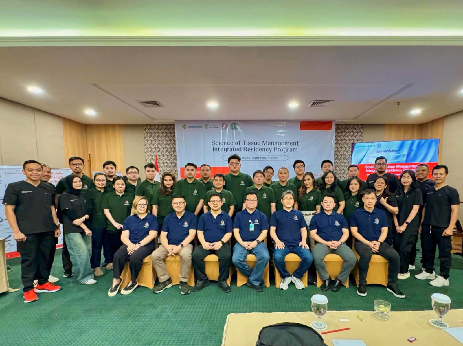 Suasana Program Residensi Terintegrasi bertajuk "Science of Tissue Management" di Quality Hotel Manado. Foto: Humas Kandou