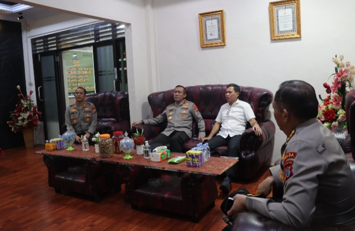 Wakapolda Sulut Brigjen Pol Awi Setiyono SIK MHum, saat melakukan kunjungan kerja ke Polres Bitung.(Dok Istimewa)