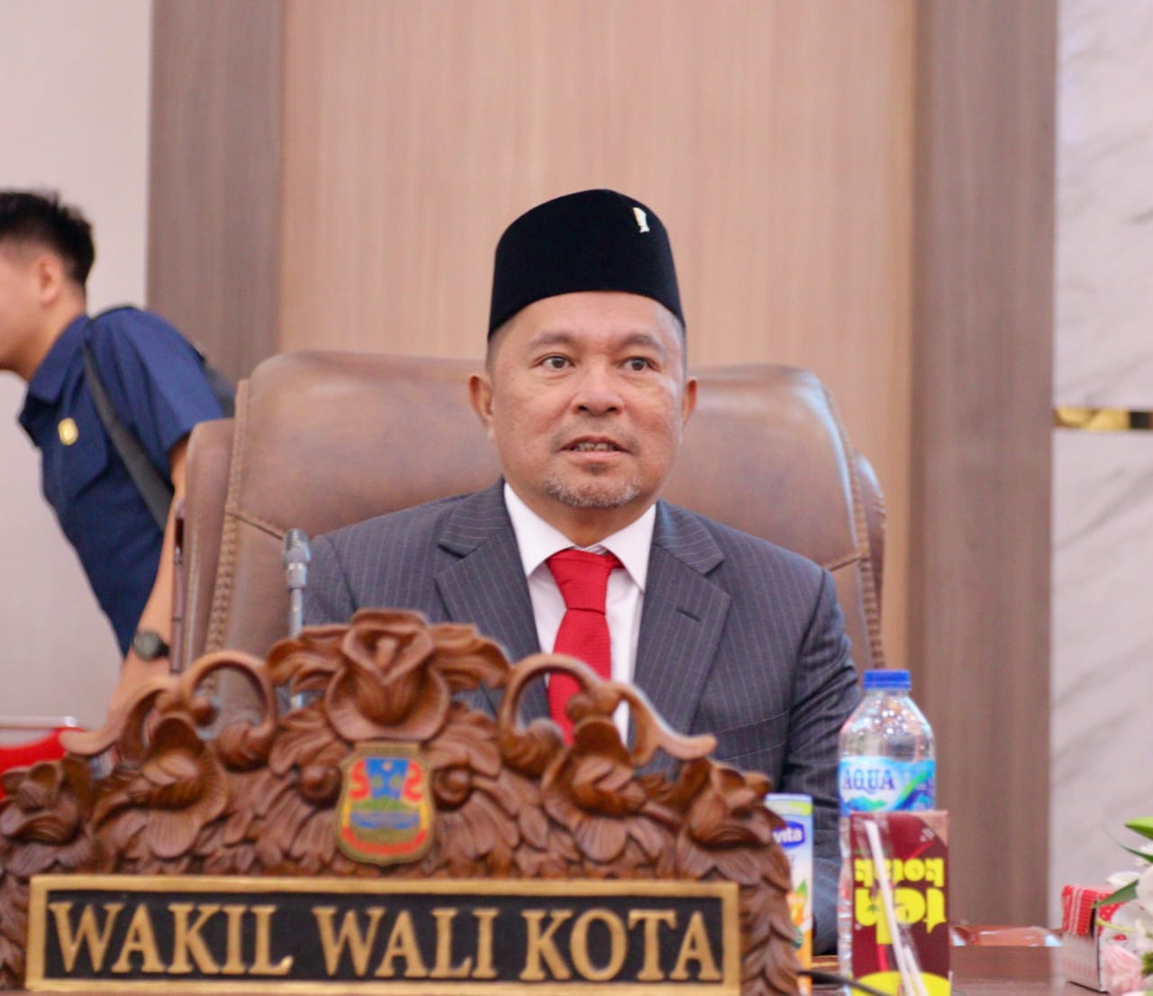 dr Richard Sualang