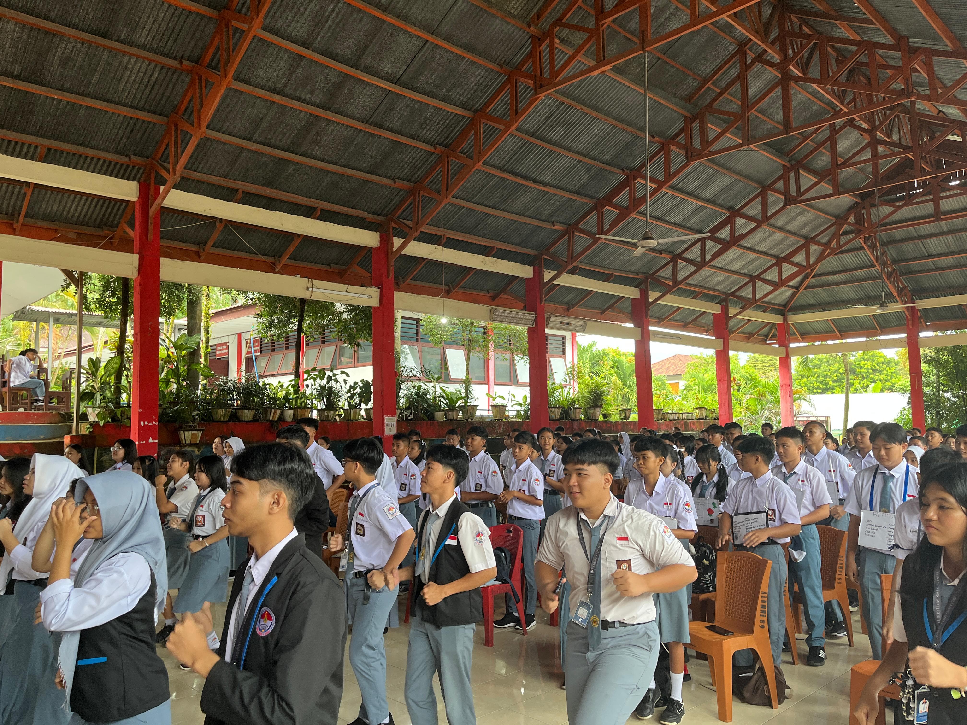 Suasana MPLS di SMA Negeri 4 Manado tahun ajaran 2025/2026