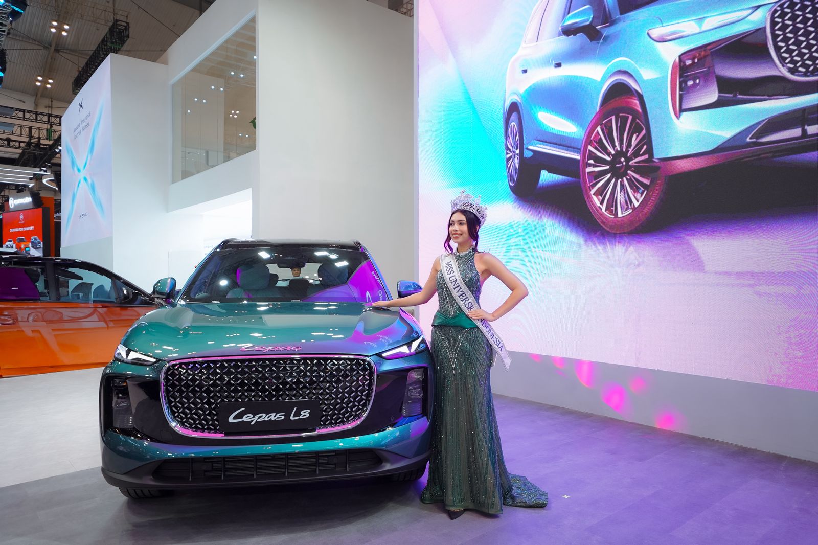 LEPAS Tawarkan Pre-Order Eksklusif SUV L8 di GIIAS 2025