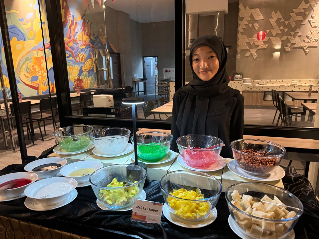 Sajian Es Campur di Amaris Hotel  Manado