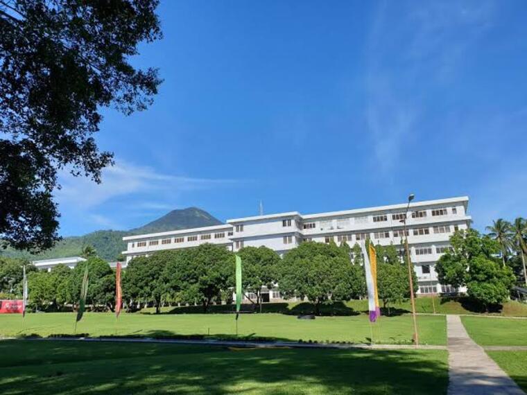 Universitas Klabat