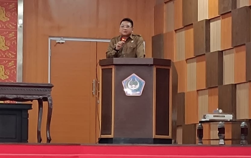 Wakil Wali Kota Bitung Randito Maringka saat menghadiri rapat paripurna DPRD Kota Bitung.(Dok Istimewa)