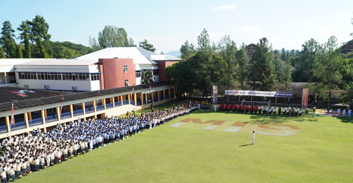 Manado Independent School gelar upacara bendera dalam rangka HUT RI KE-80.