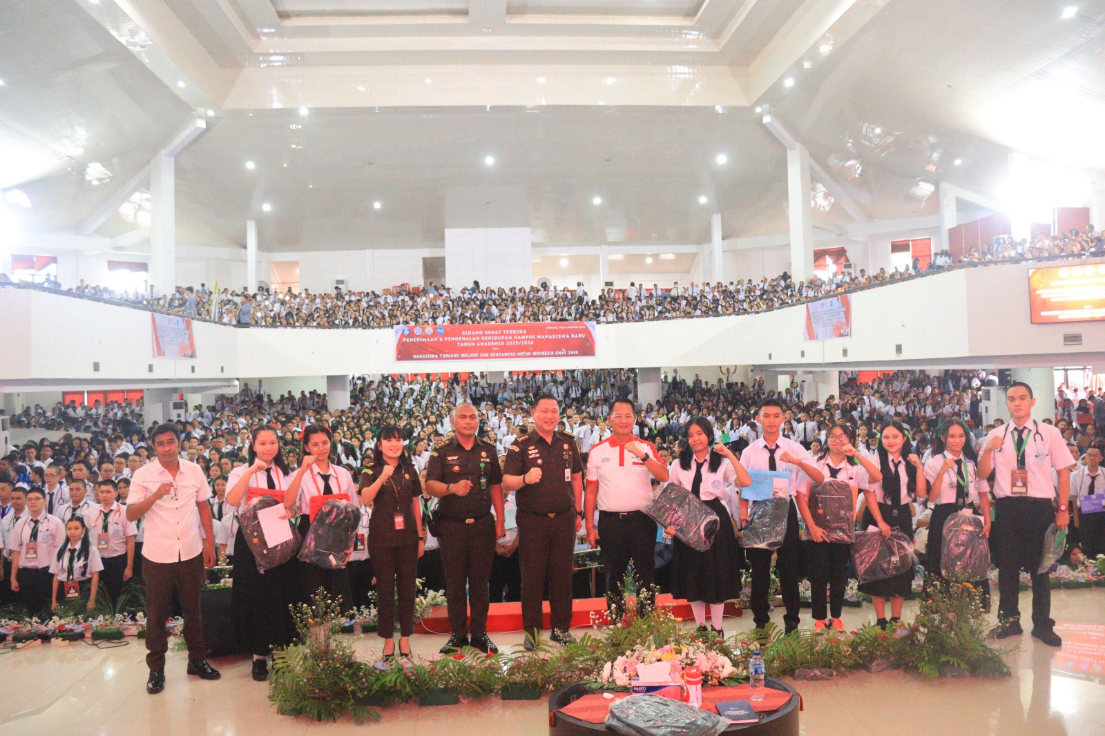 Kejaksaan Tinggi (Kejati) Sulawesi Utara melalui Seksi Penerangan Hukum kembali melaksanakan Program Jaksa Masuk Kampus (JMK) di Universitas Sam Ratulangi Manado