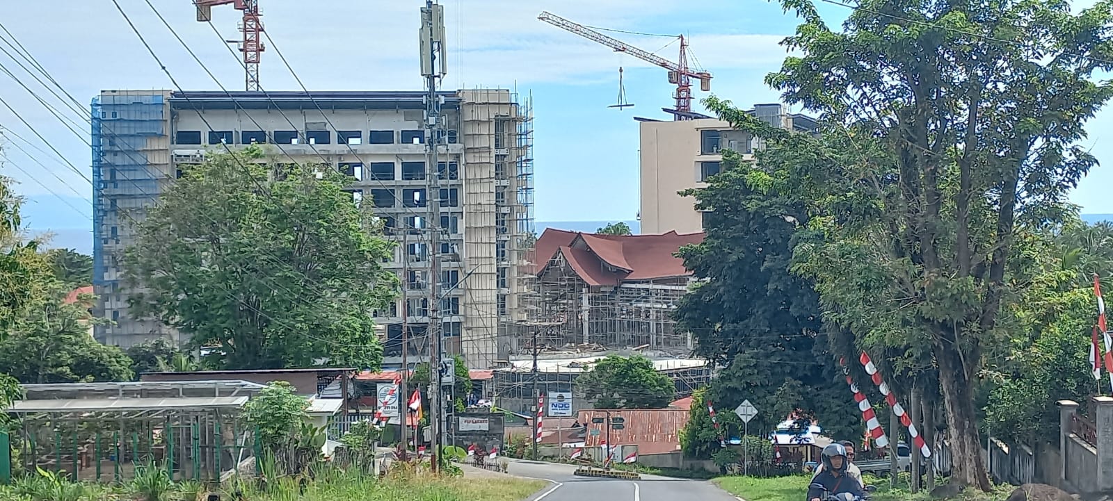Progres Pembangunan Hotel Berbintang di Manado Bagian Utara.