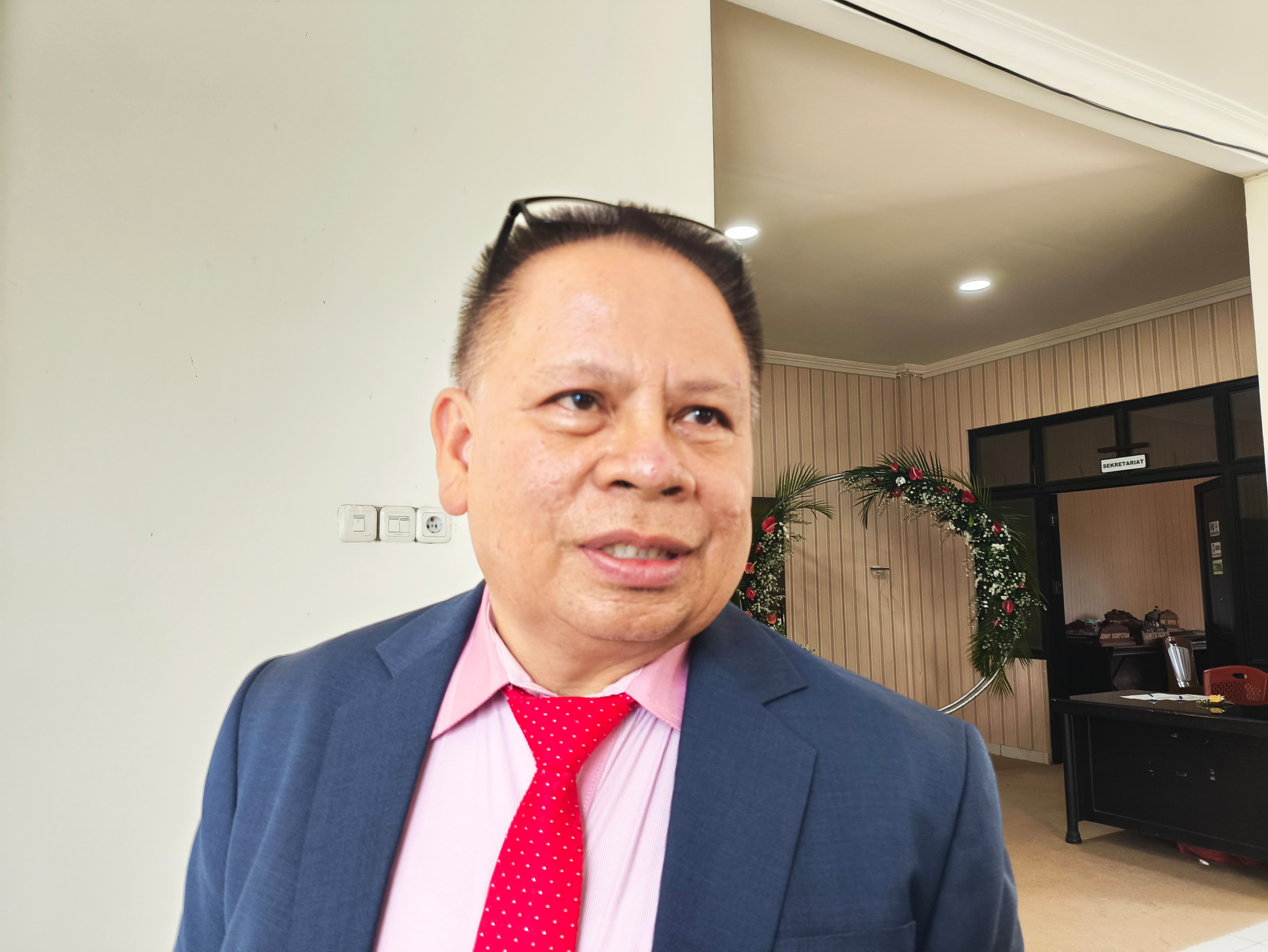 Kepala BPKPD Kota Tomohon Drs Gerardus Mogi MAP. Dok Jul/MP