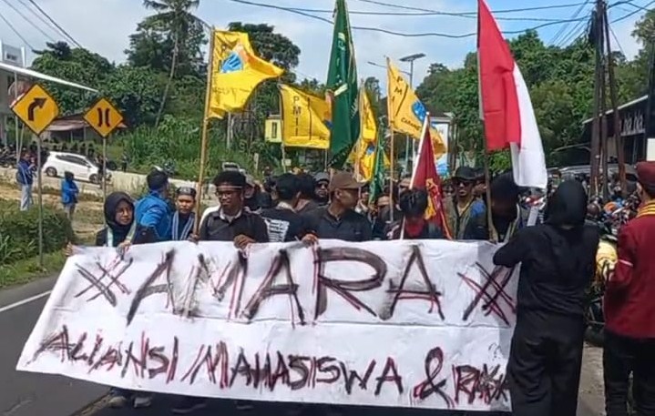 Aksi Demo di Manado, Senin 1 September 2025. (Dok MP)