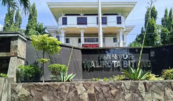 Kantor Wali Kota Bitung.(Franky Sumaraw/MP)