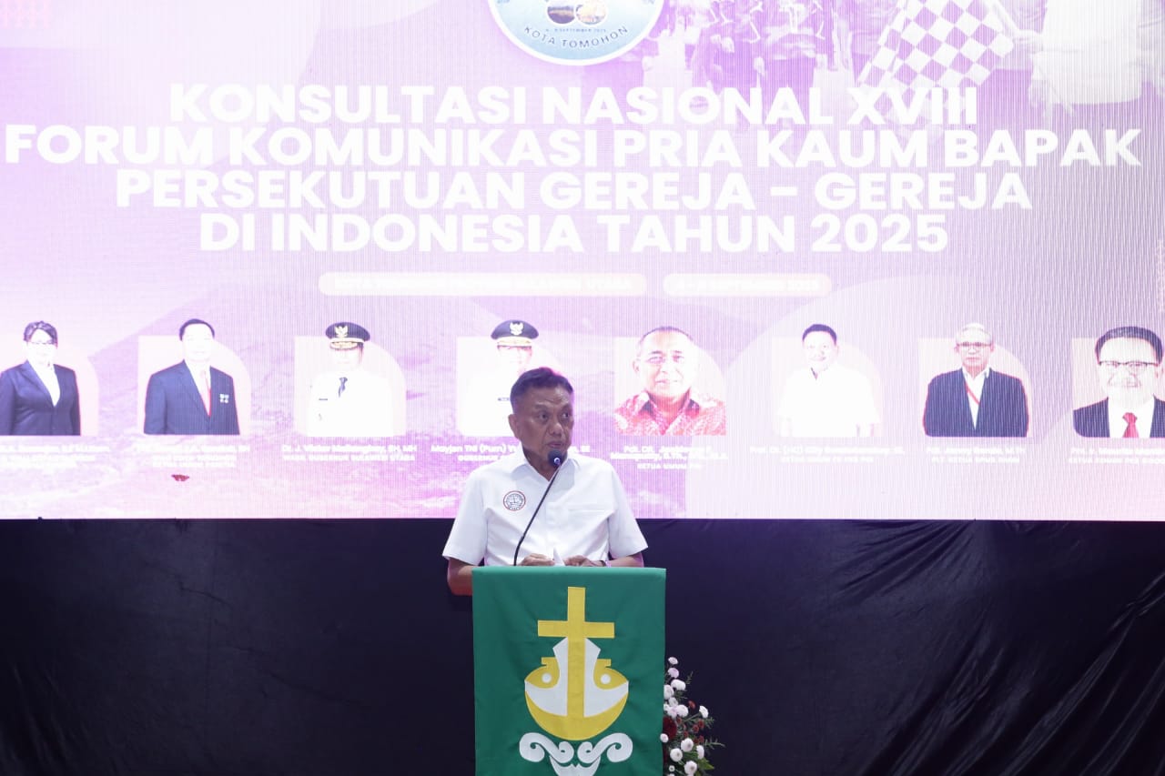 Ketum FK PKB PGI  Prof (HC) Olly Dondokambey SE gaungkan peran Kaum bapak jadi motor persatuan dan kesatuan bangsa. Dok istimewa