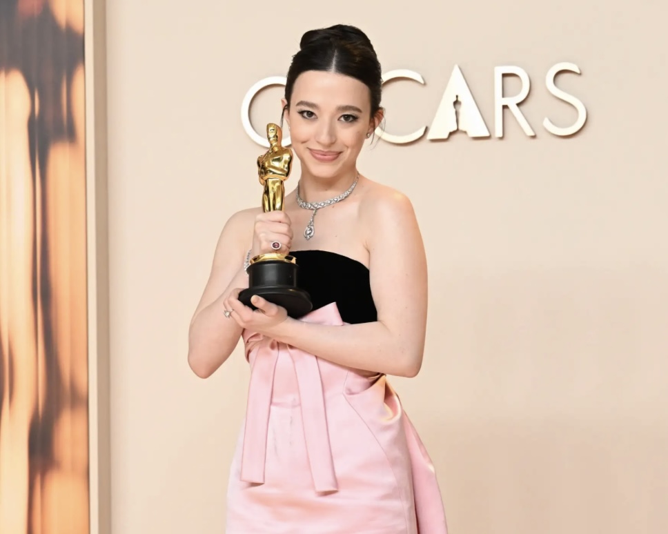 Mikey Madison jadi brand ambassador Dior