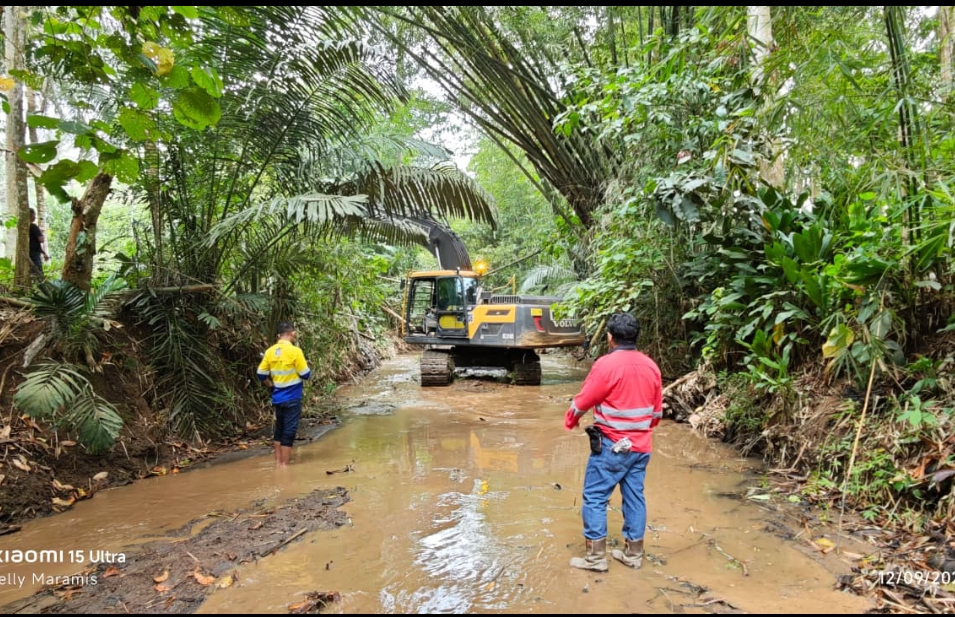 Bersihkan Sungai Marawuwung: Sinergi Pemerintah, Aparat, Perusahaan, dan Masyarakat
